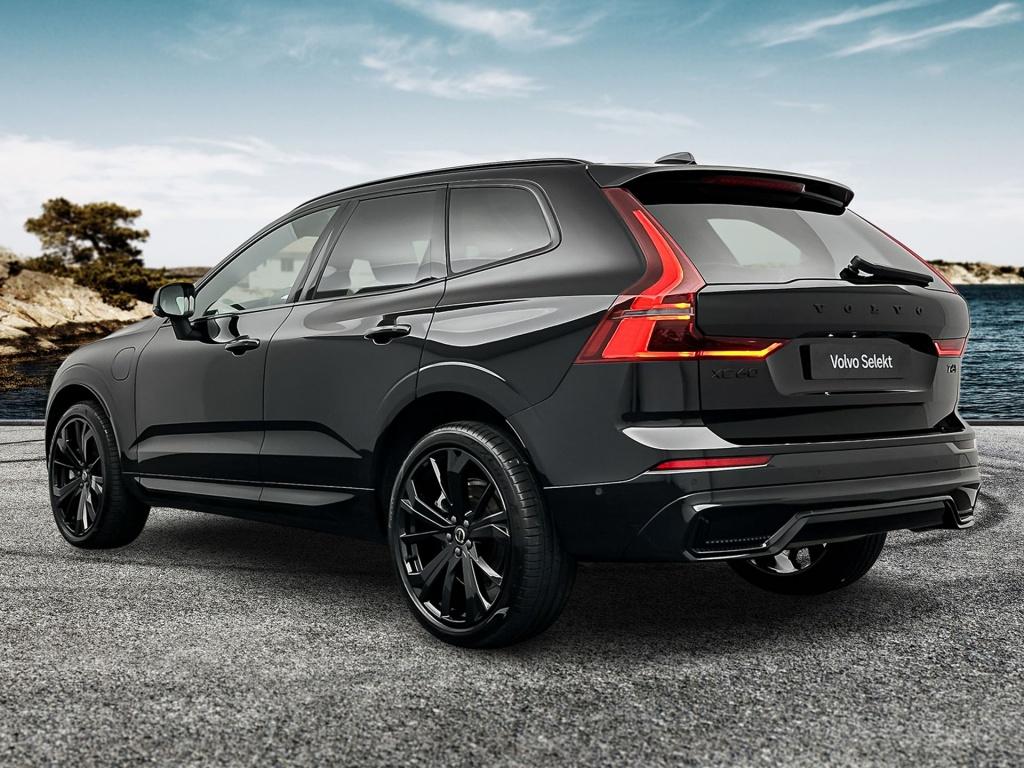Volvo XC60 t6 398pk recharge ultra black edition| pano| 360camera| facelift