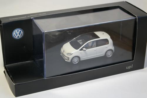GEZOCHT : SCHUCO VOLKSWAGEN UP! 1:43 MODELAUTO