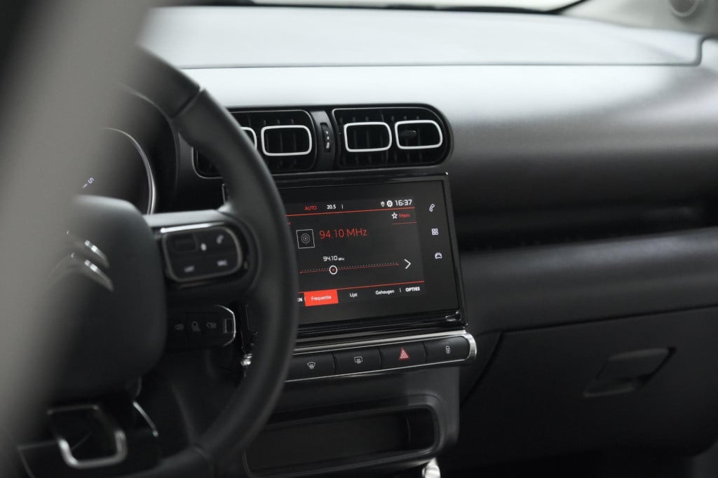 Citroen C3 Aircross puretech 130 eat6 max | parkeersensoren | stoelverwarmi