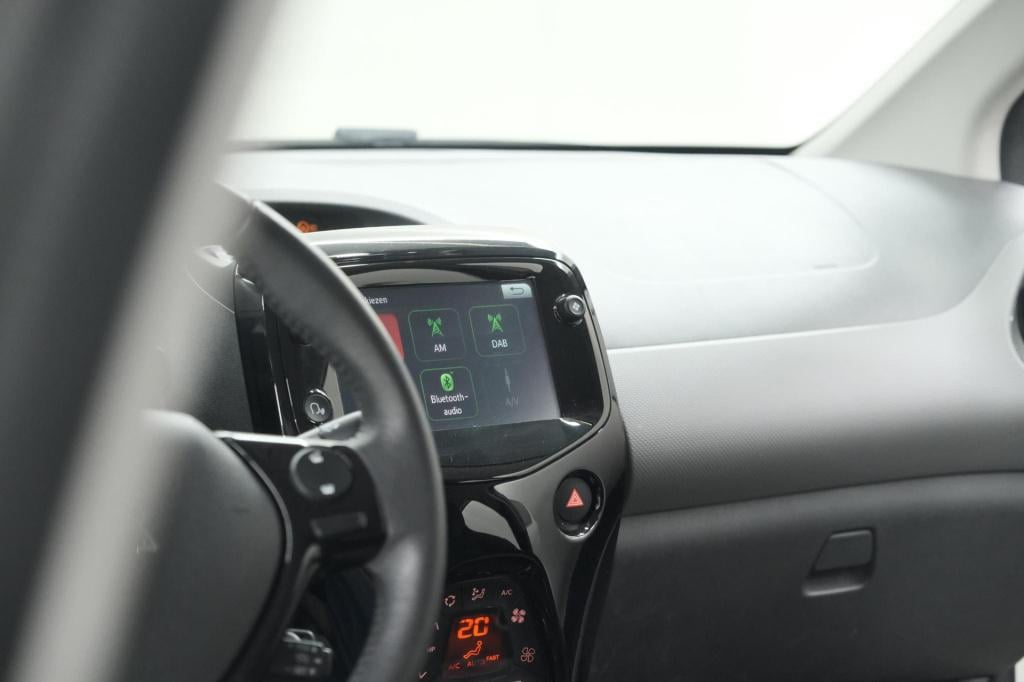 Peugeot 108 1.0 e-vti allure top! | elektrisch vouwdak | camera | navigatie