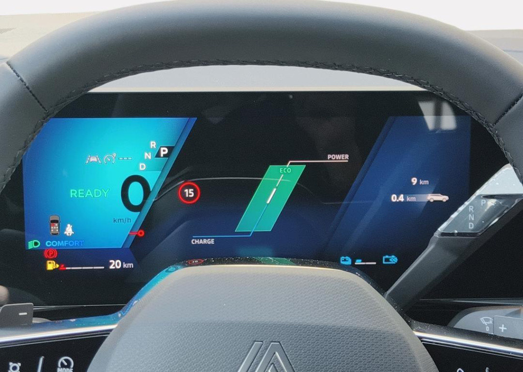 Renault Espace e-tech full hybrid 200 techno 7p.