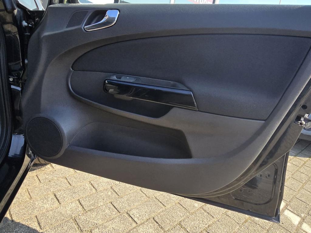 Opel Corsa 1.4-16v blitz