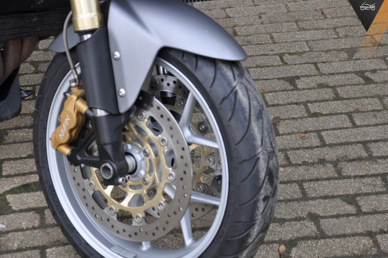 Triumph Tiger 1050 ABS Koffers en verlaagd