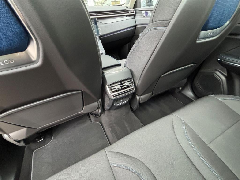 Lynk & Co 01 1.5td 261pk phev automaat| 360 gr camera| pano dak|carplay|rij