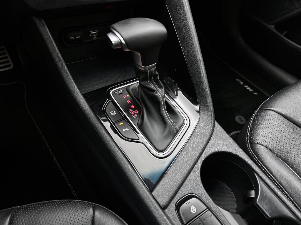 Kia Niro 1.6 gdi hybrid dynamicplusline | dodehoek detectie | camera | stuu