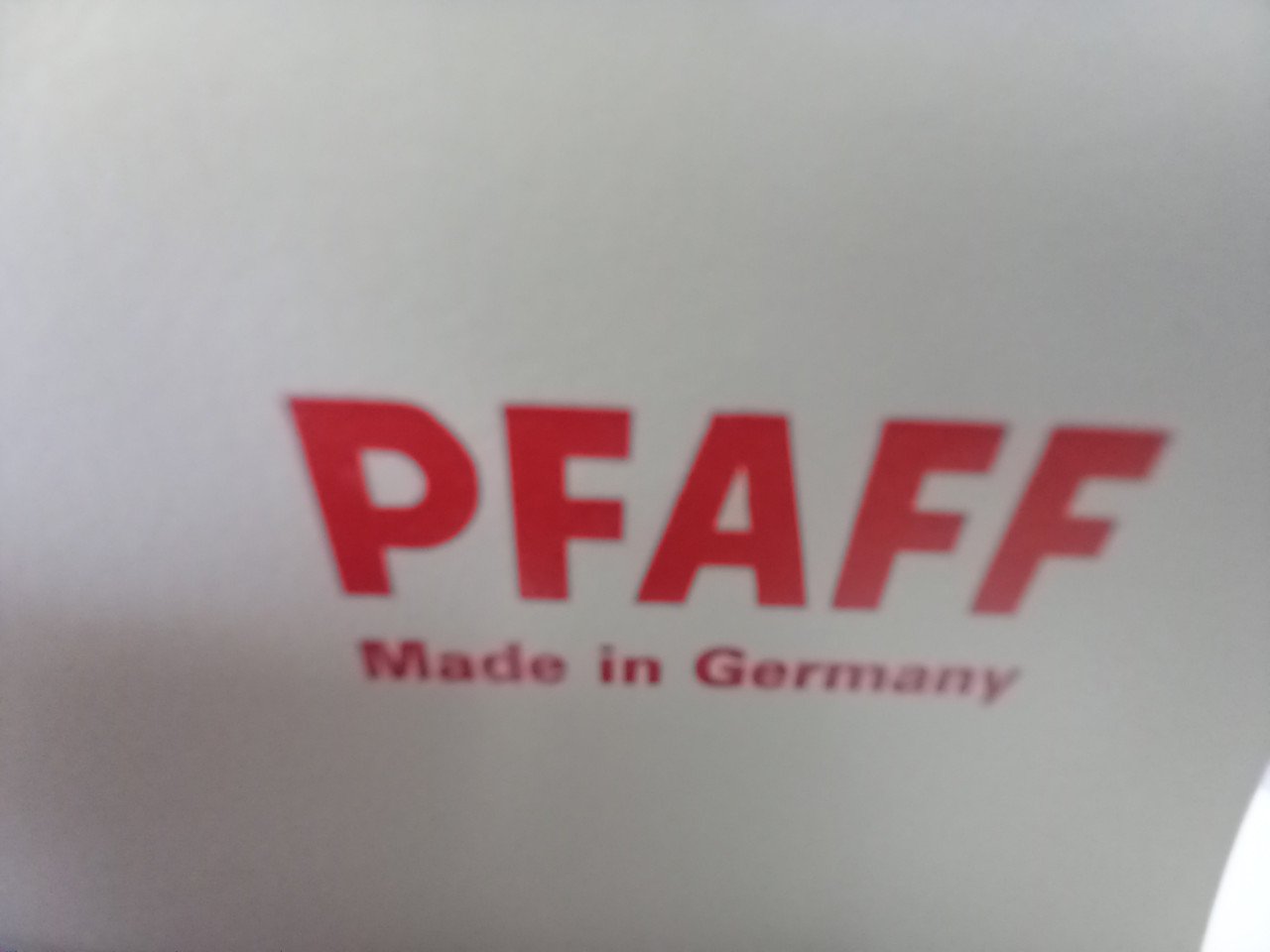 PFAFF 6122 met DUBBEL STOFTRANSPORT