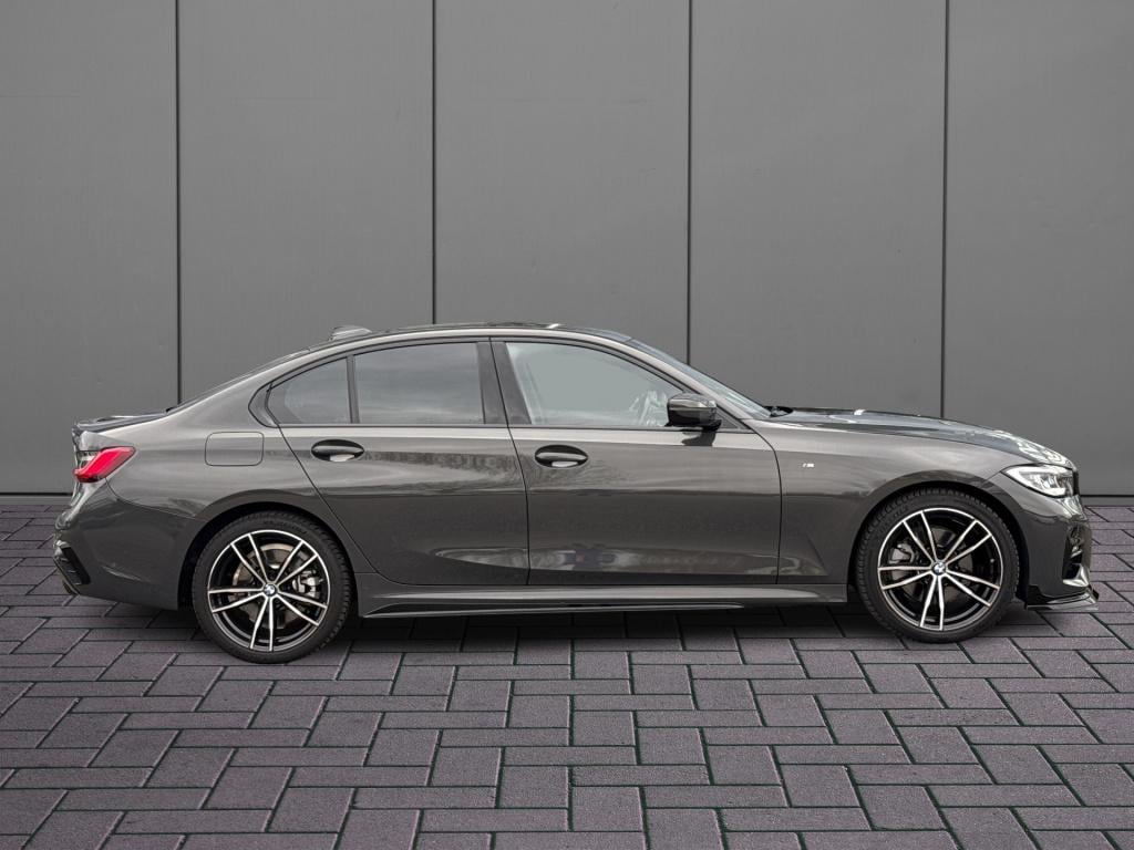 BMW 3-serie 320e m sport business edition plus | m performance | leder | la