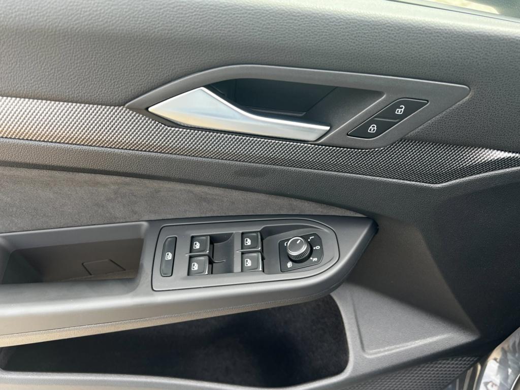 Volkswagen Golf variant 1.5 etsi r-line edition