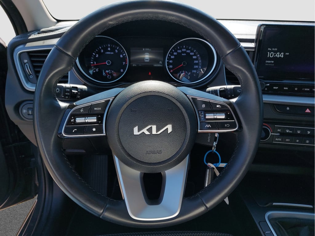 Kia Ceed Sportswagon 1.5 t-gdi dynamicline | trekhaak | parkeercamera | app