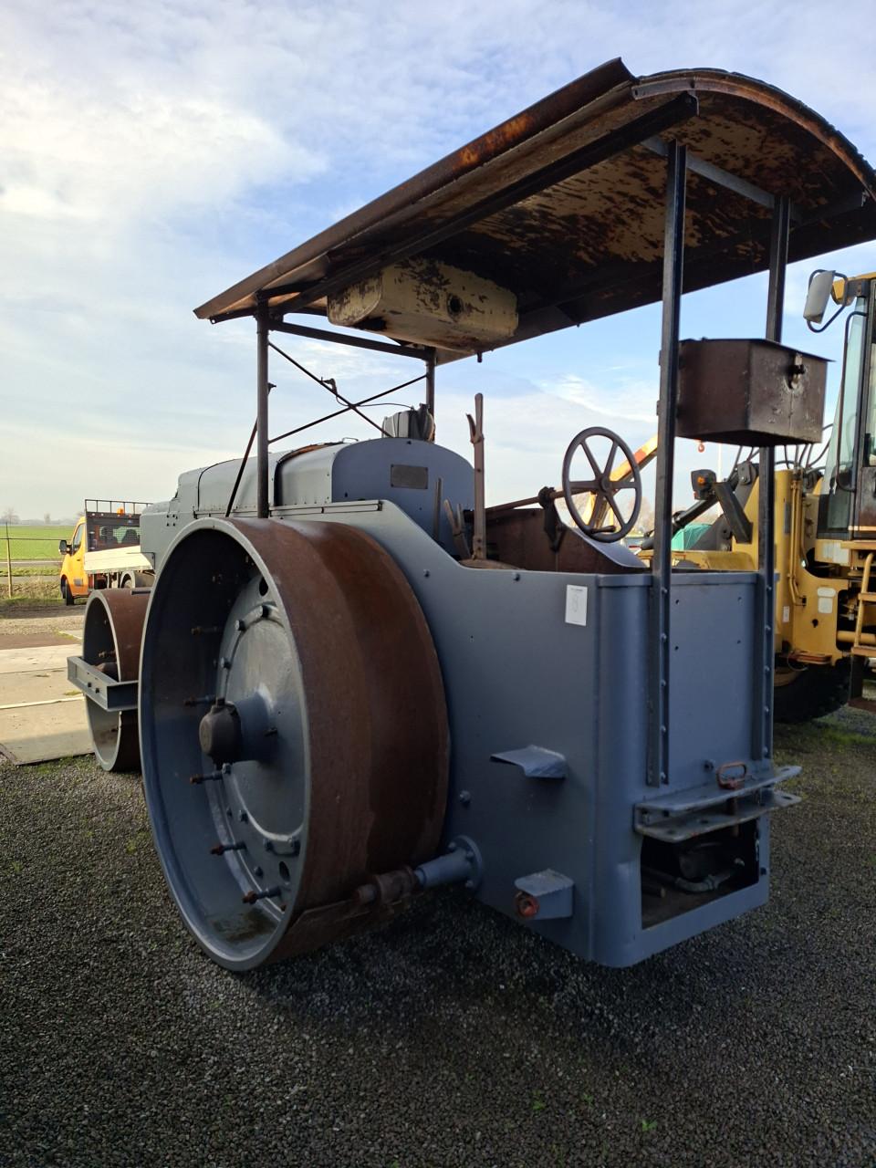 Walsen HAM, Kraan, oplegger Van Hool, BM tractor