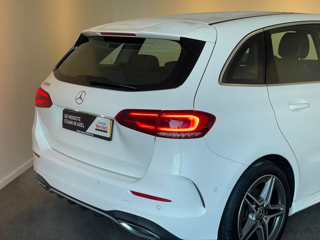 Mercedes-Benz B-Klasse 180 business solution amg