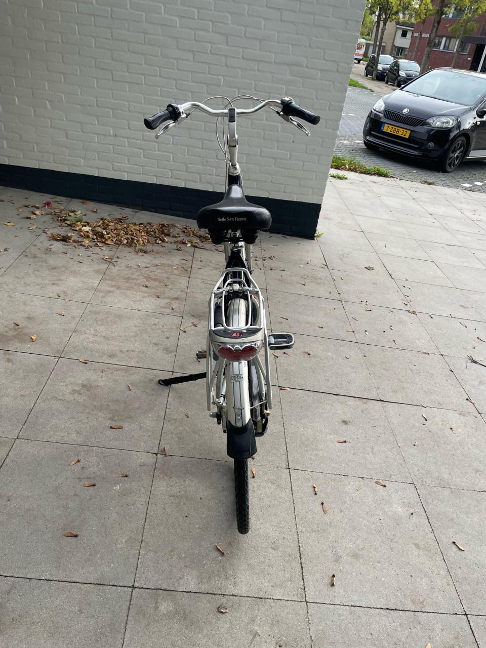 Damesfiets.