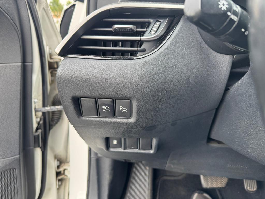 Toyota C-hr 1.8 hybrid style