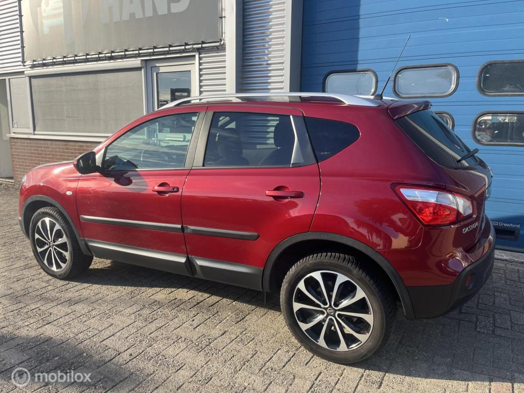 Nissan Qashqai 1.6 connect edition