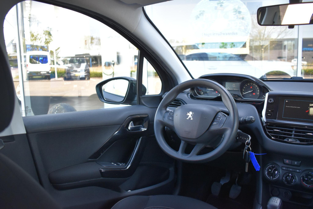 Peugeot 208 1.2 puretech active | airco | cruise control | apple carplay/an