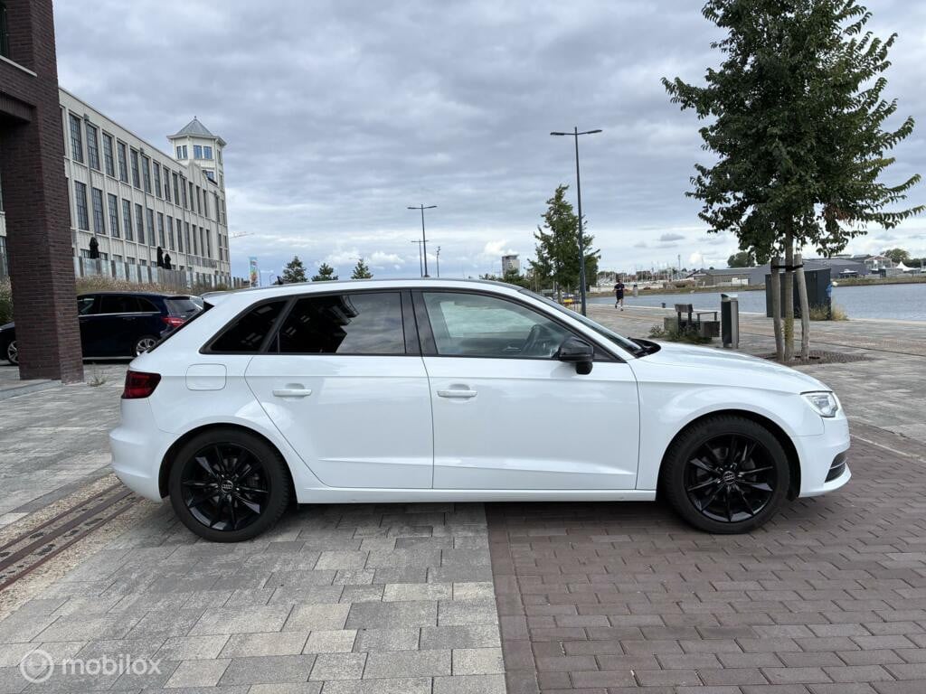 Audi A3 Sportback 1.4 TFSI Automaat km161.427 Nap BJ2014