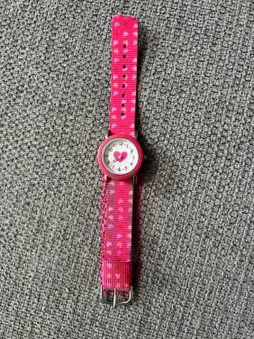 Kinder horloge net hartjes