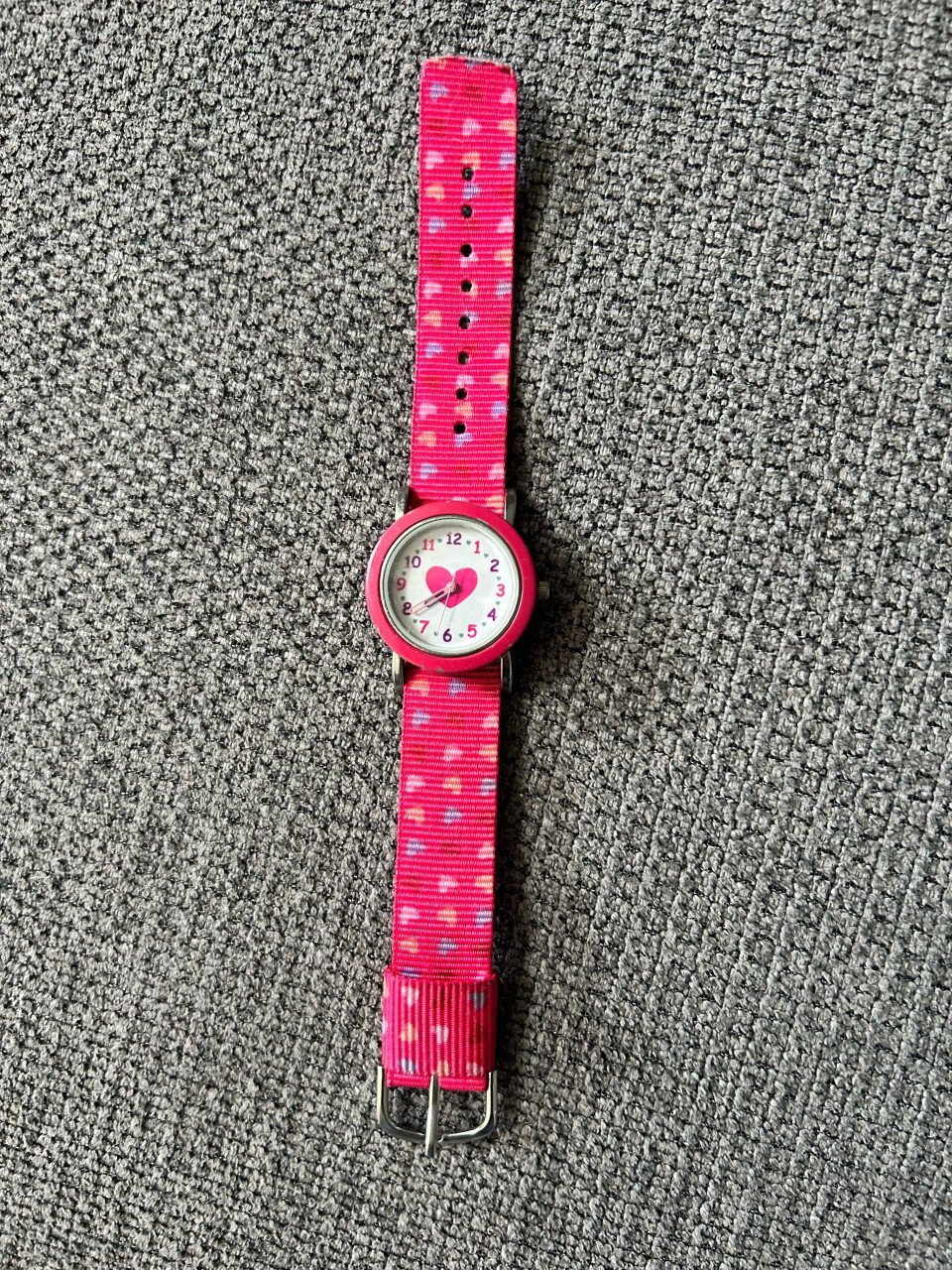 Kinder horloge net hartjes