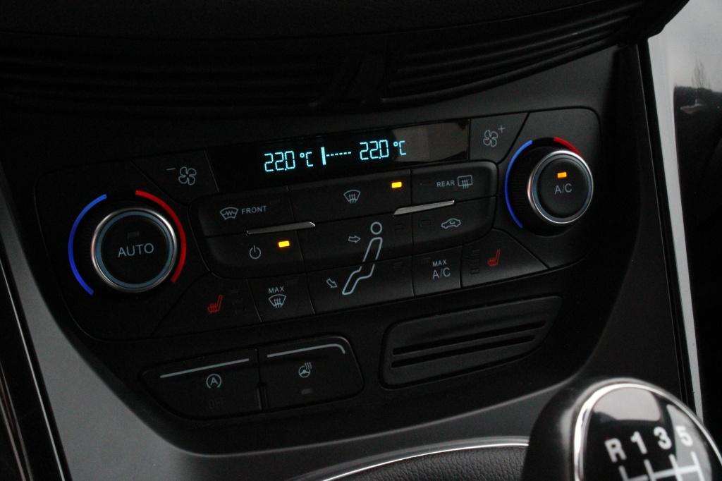 Ford C-max 1.0 titanium