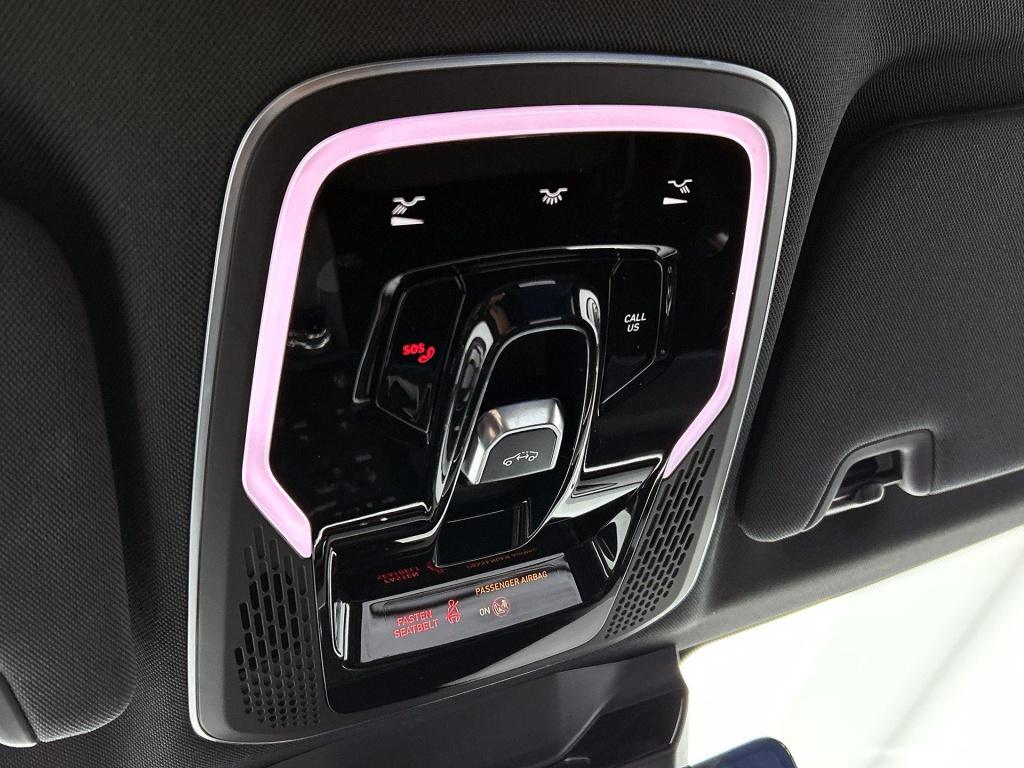 Lynk & Co 01 1.5 | automaat | navigatie | panoramadak | memory seat | infin