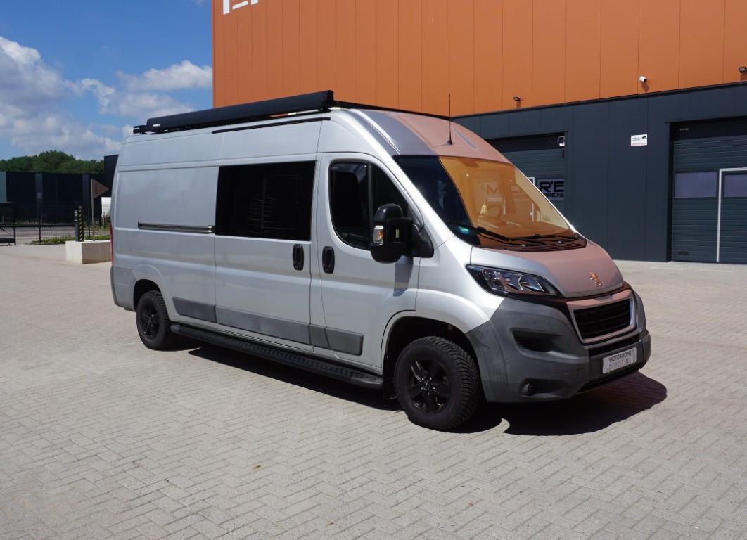 Peugeot Boxer 2016 met 108.000km geschikt voor 5 personen!!