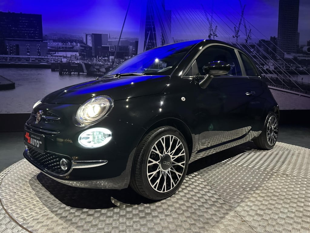 Fiat 500 1.0 hybrid dolcevita 1.0 hybrid *panoramadak*applecarplay*clima*