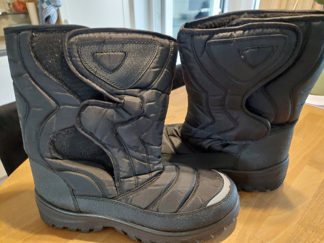 Te koop zgan sneeuwboots