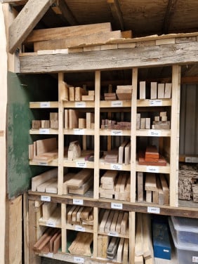 Meubel en draaihout veel hout soorten