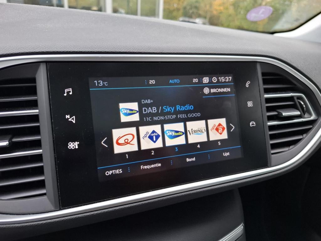 Peugeot 308 sw 130 allure eat8 automaat pano/leder/nav/cam