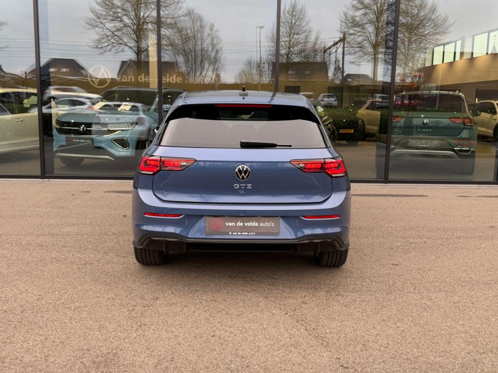 Volkswagen Golf 1.5 ehybrid gte | black style | iq light | camera | head-up