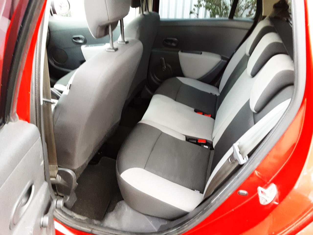 Renault Clio Estate 1.2-16V Special Line