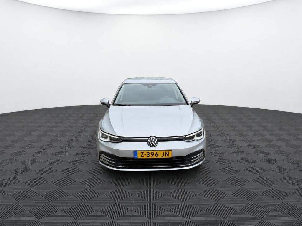 Volkswagen Golf 1.5 etsi style