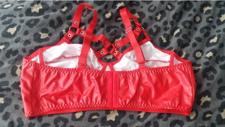 Leerlook bh rood