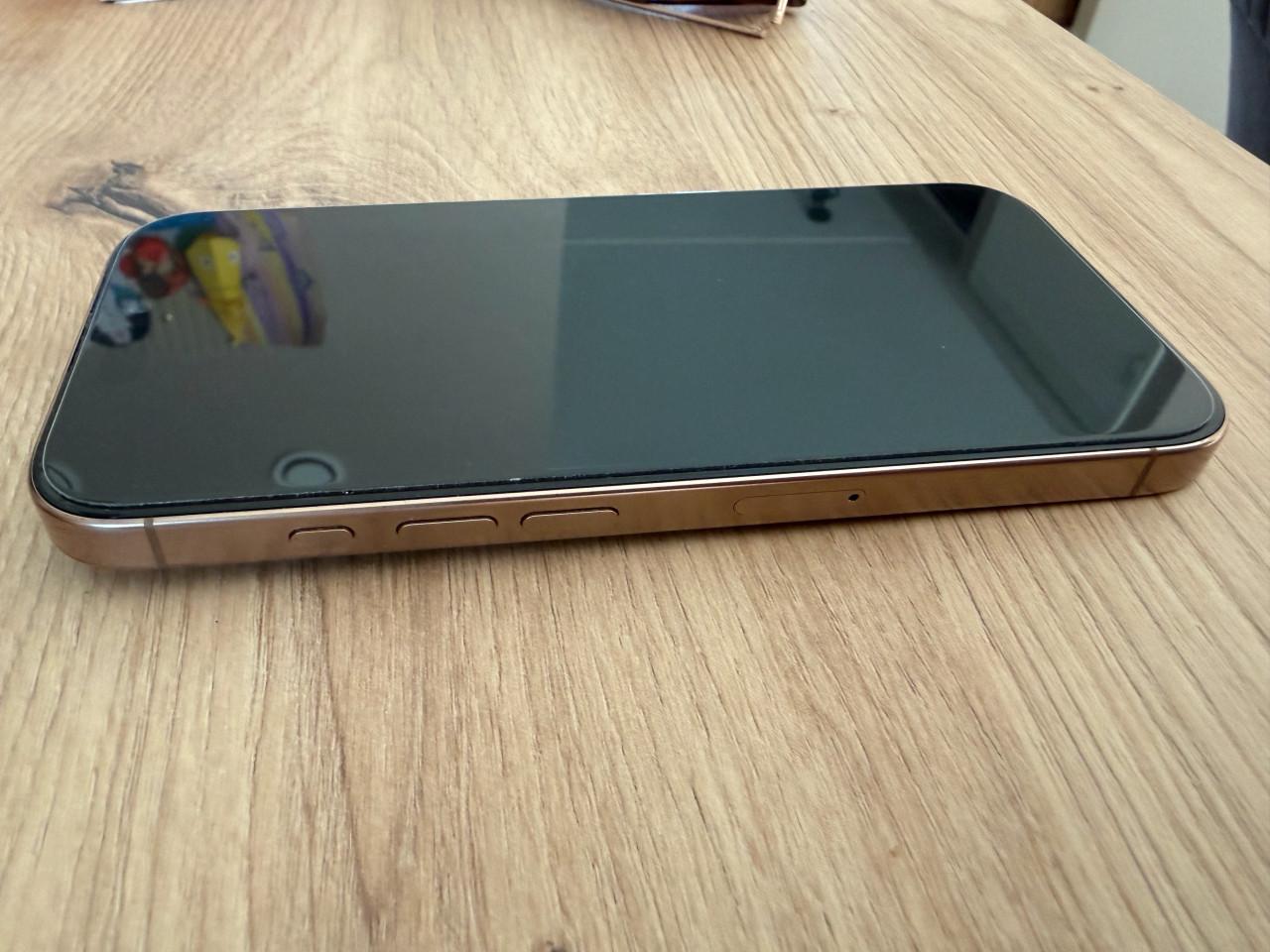 Apple iPhone 16 Pro 128 gb. Als nieuw!
