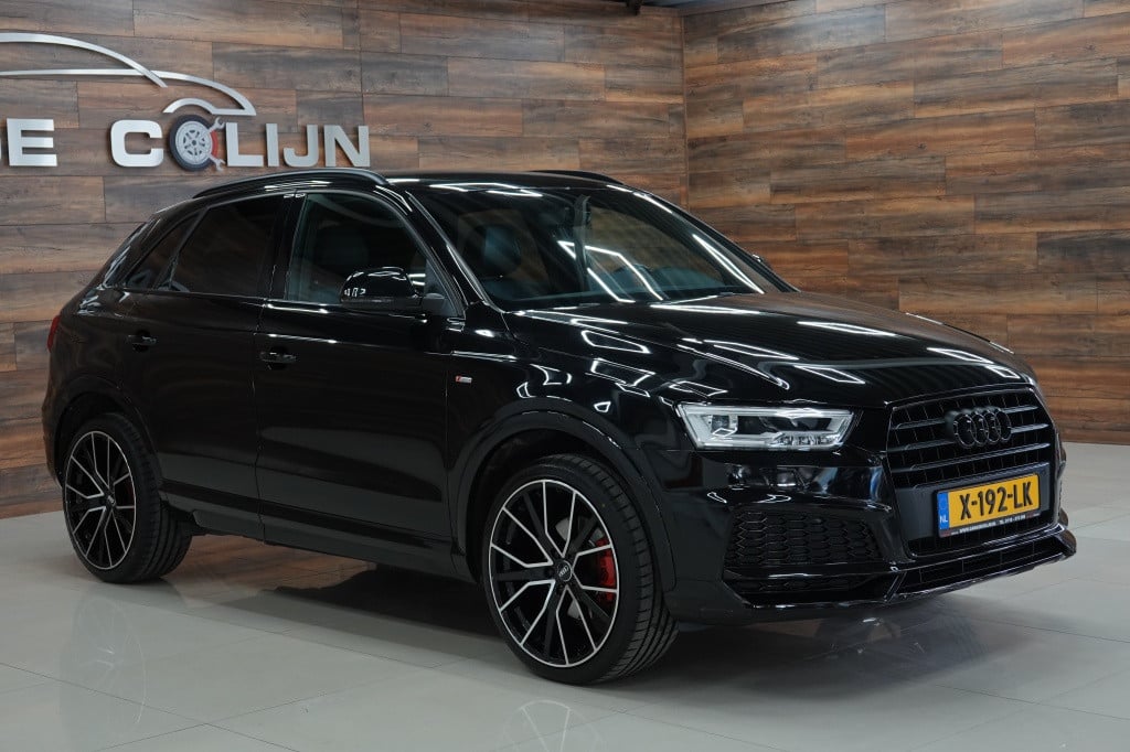 Audi Q3 s-line | drive select | bose | pdc |