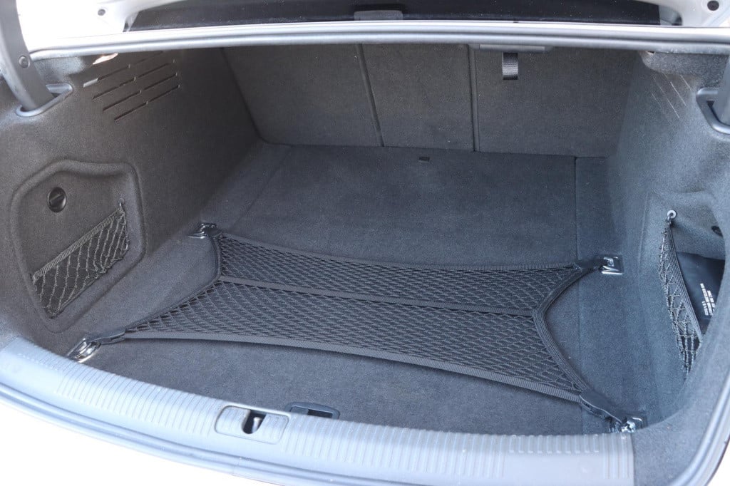 Audi A4 limousine 35 tfsi s edition 150pk s-tronic