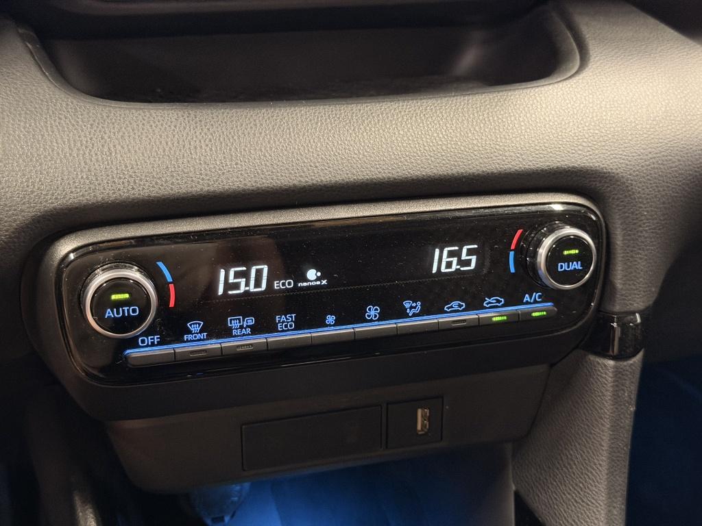 Toyota Yaris 1.5 hyb. executive| jbl| hud| pdc| adap.cruise| bsm| camera