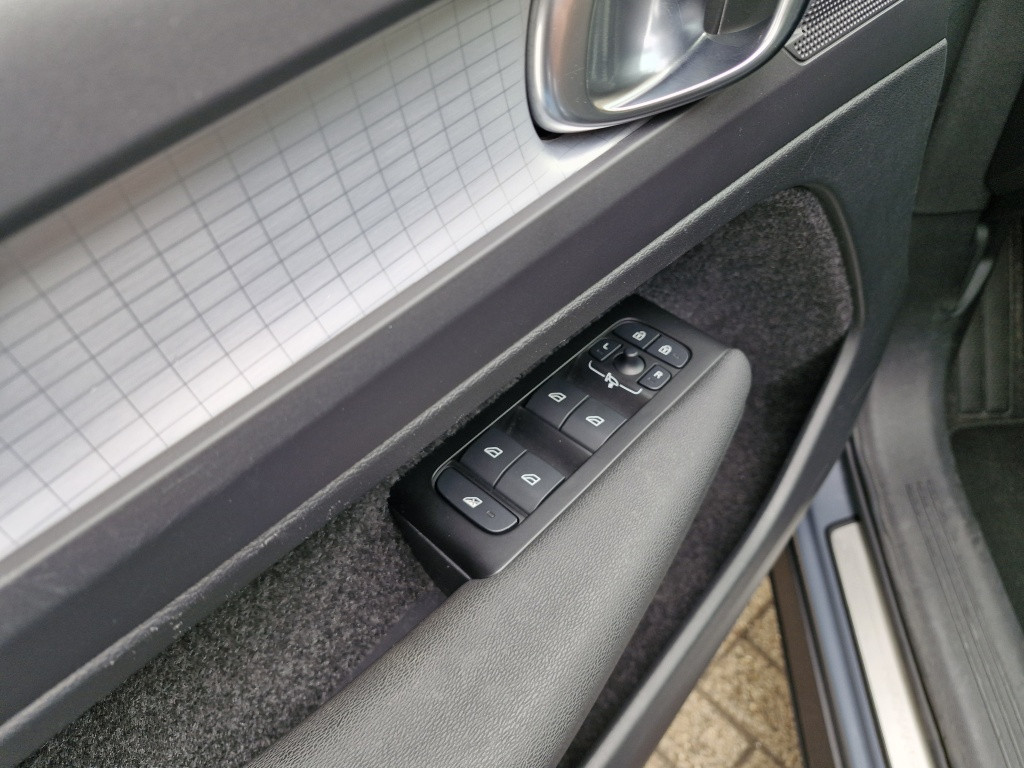 Volvo XC40 1.5 t4 recharge inscription