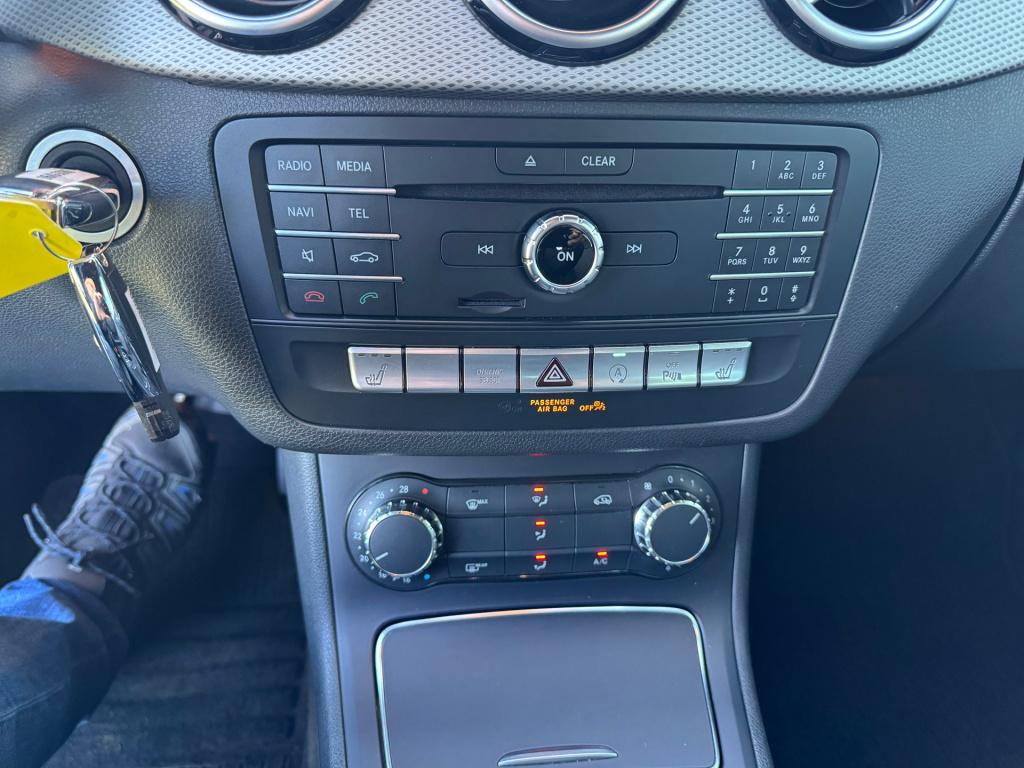 Mercedes-Benz B-Klasse 180 urban automaat , apple-carplay , led