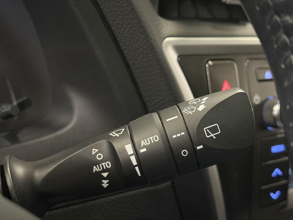 Toyota Auris touring sports 1.8 hybrid lease+