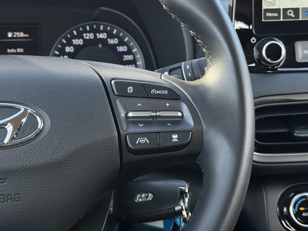 Hyundai Kona 1.6 gdi hev comfort smart | trekhaak | navigatie | adapt. crui