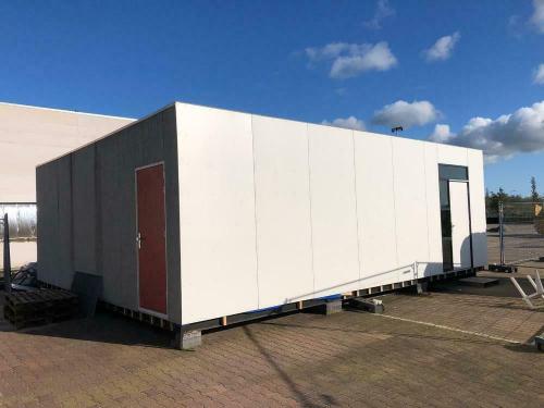 Ruime kantoor/ woonunits