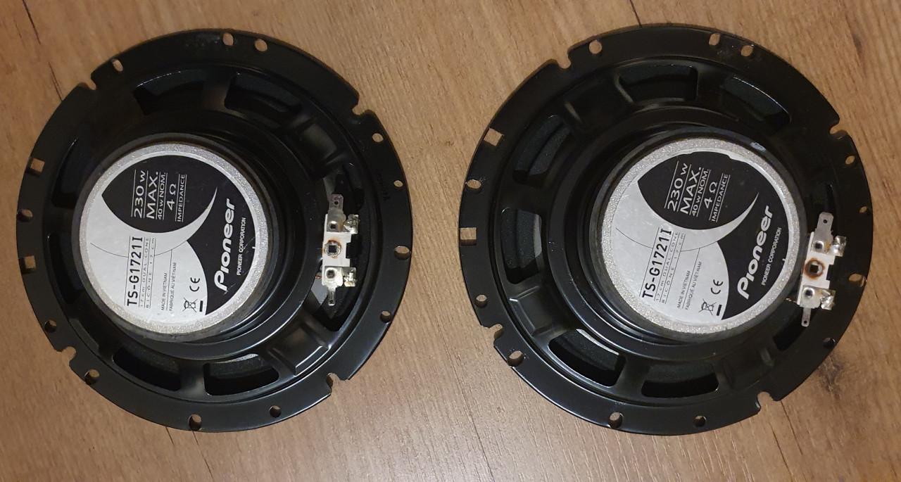 Mooie Pioneer boxen 230 W.....!!!