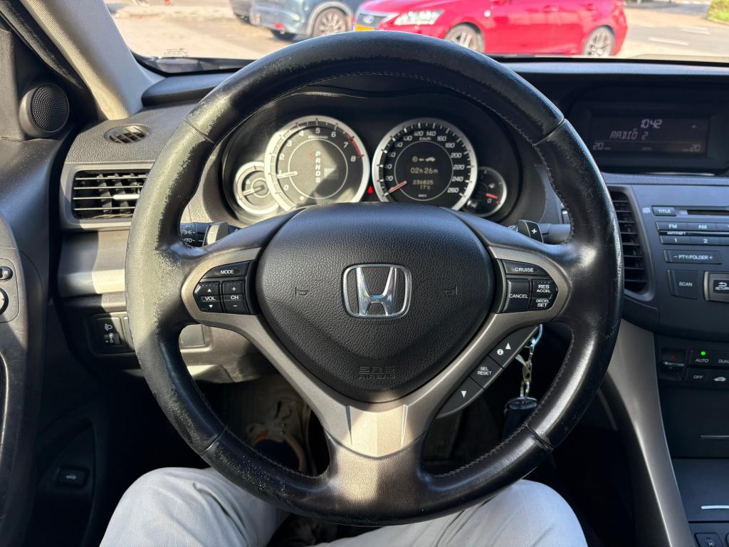 Honda Accord 2.0i elegance