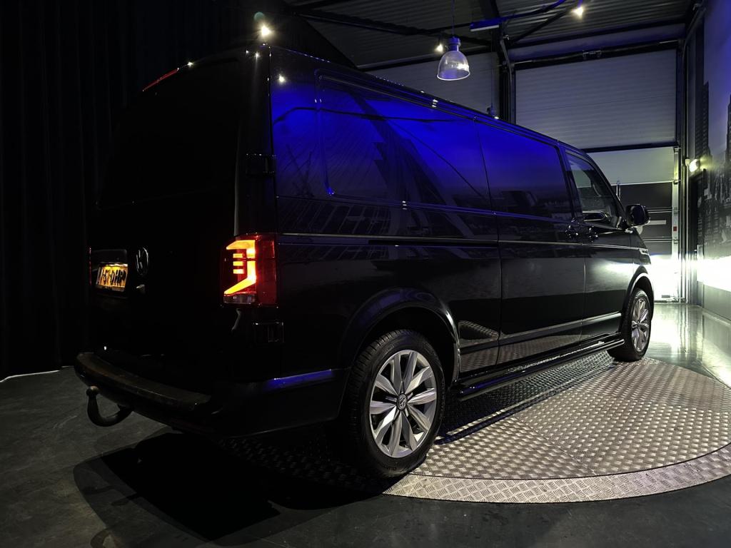 Volkswagen Transporter 2.0 tdi l2h1 30 bulli *led*camera*trekhaak*