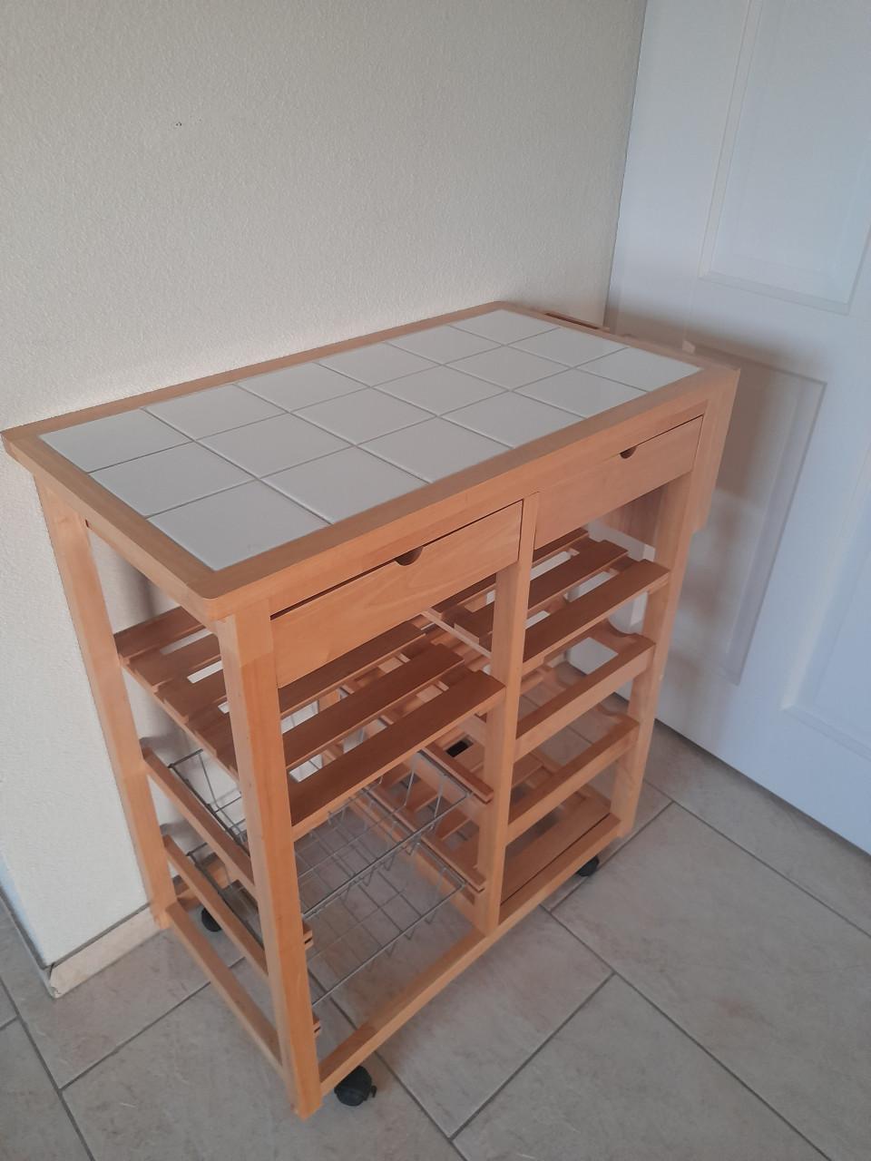 Mooie nette TROLLEY / ROLTAFEL ( in goede nette staat ) 39 x 78 x 84H