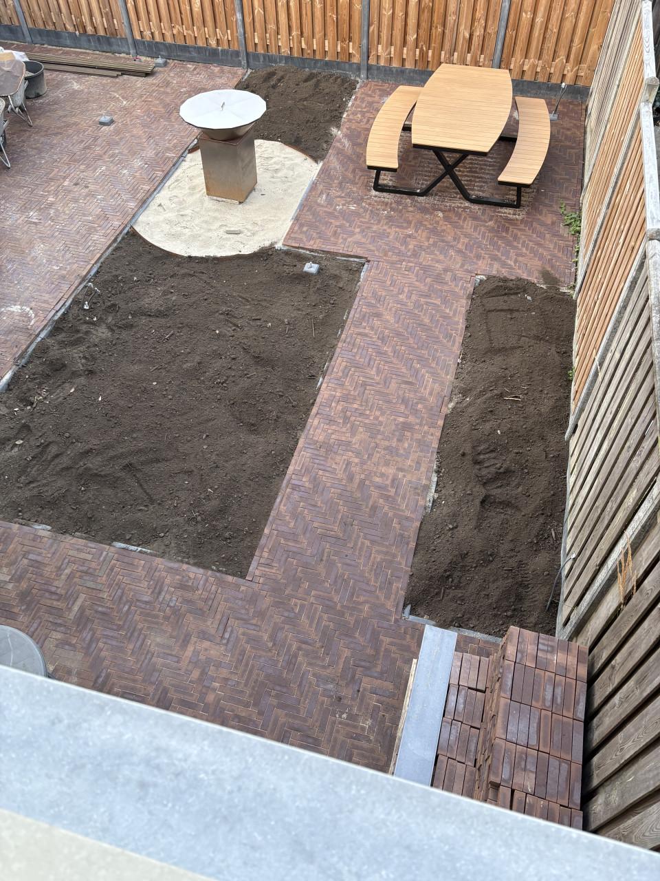Hardgebakken klinkers 20x5x6 circa 11 m2 nieuw