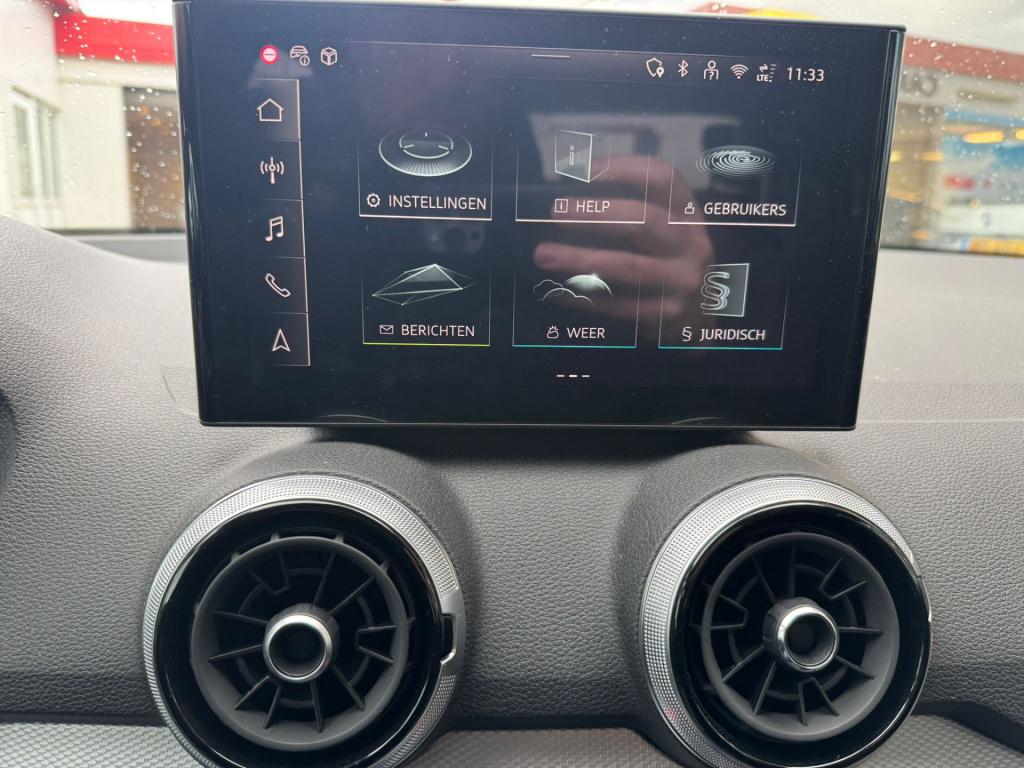 Audi Q2 35 tfsi s edition