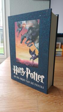 Harry Potter en de Orde van de Feniks (hardcover)