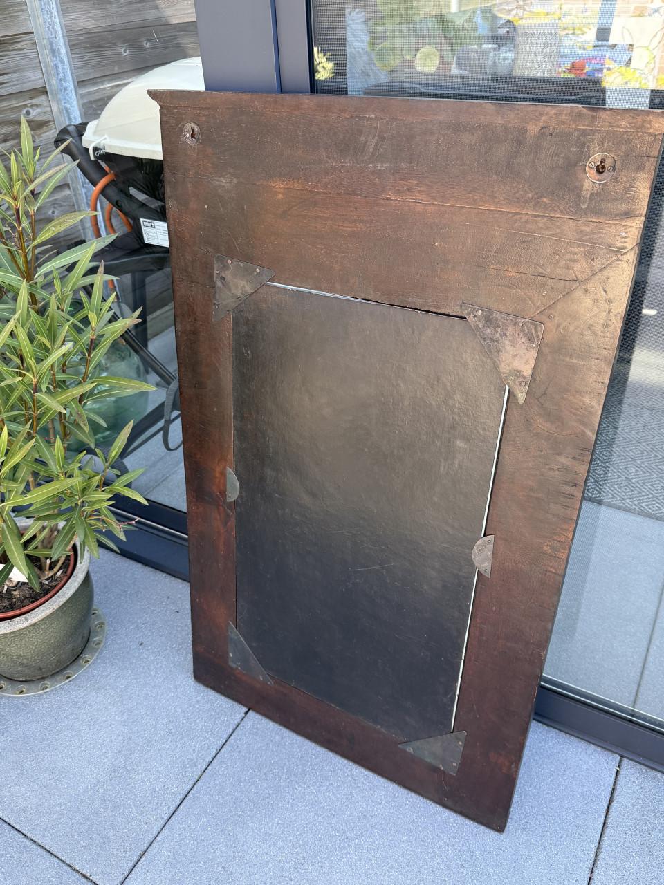Prachtige Massief houten spiegel.
